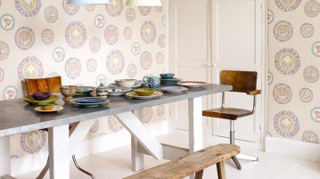 Dining eclectic