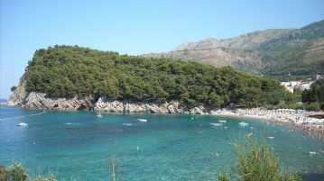 Muntenegru plaja Lucice Petrovac na Moru