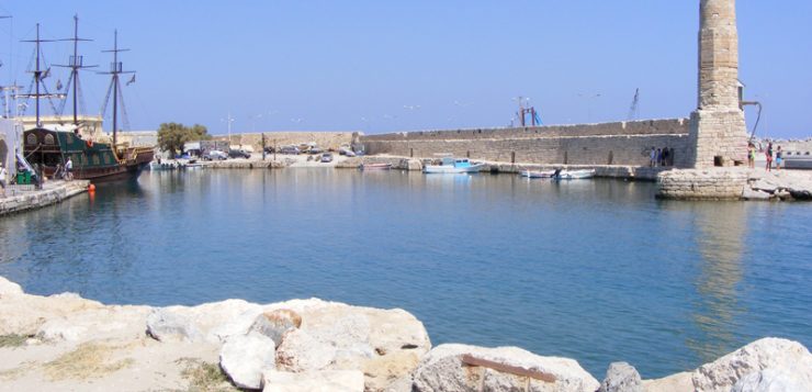 Creta farul cetatii Fortezza Rethymnon