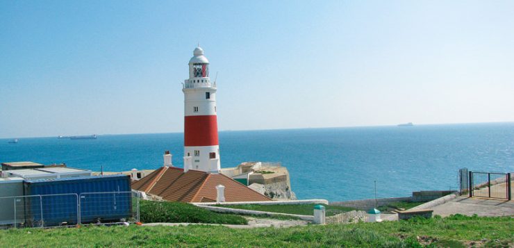Gibraltar far obiectiv turistic