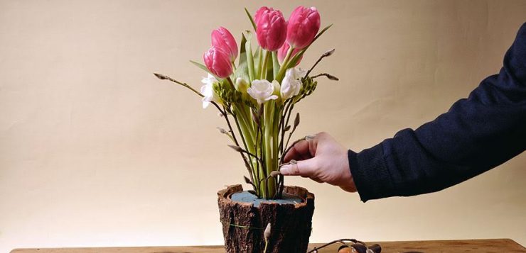 Buchet cu flori de primăvară
